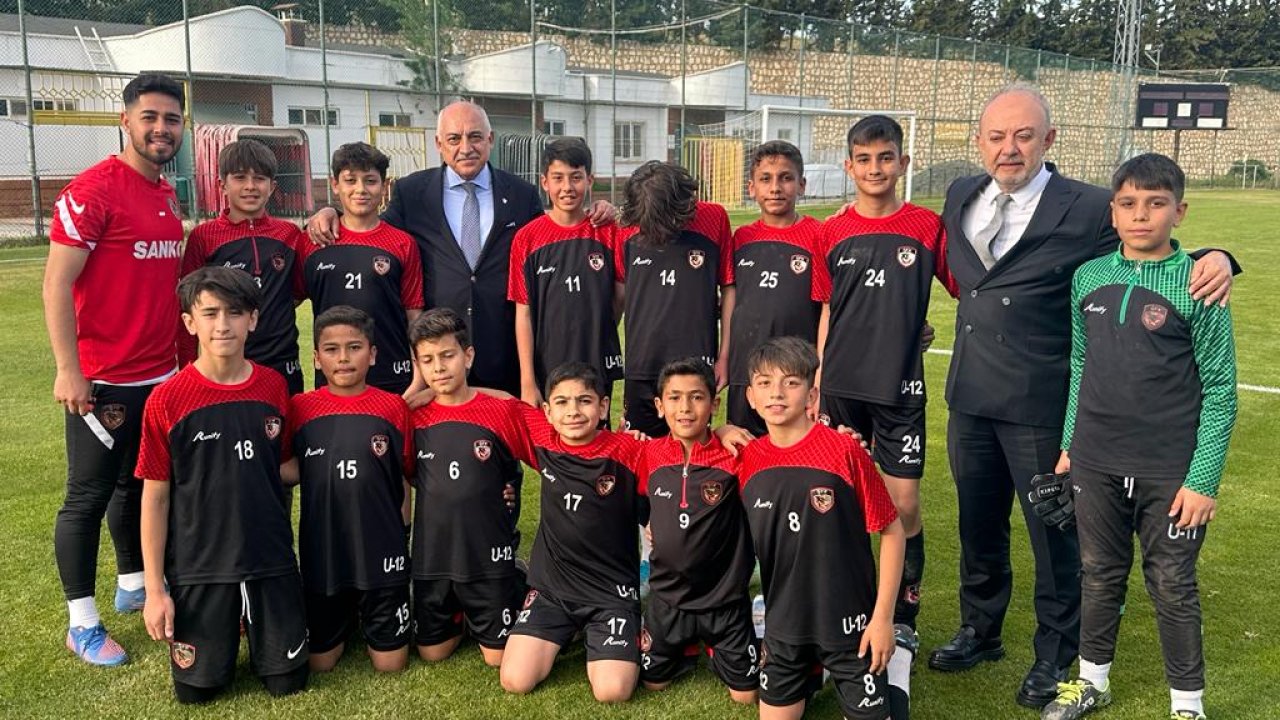 Tff Başkanı Büyükekşi’den Gaziantep Fk Ve Başkan Memik Yılmaz'a Ziyaret