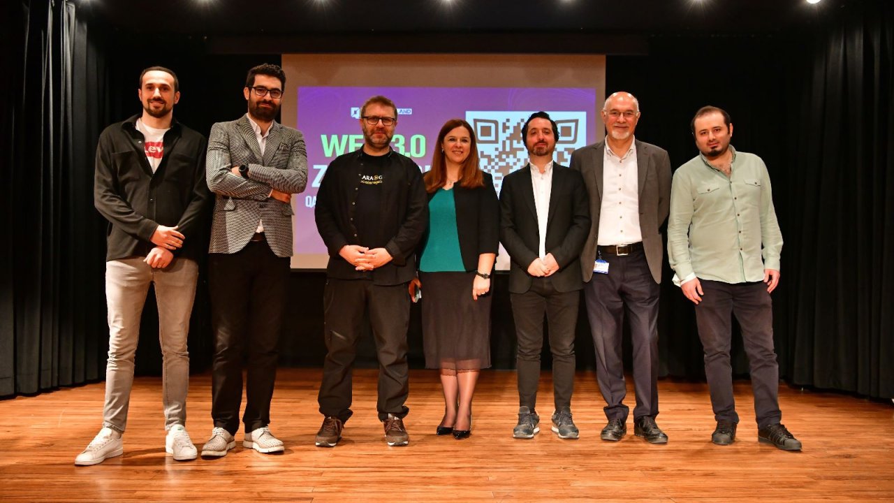 Öğrencileri Metaverse Evrende Buluşturan Qankaland,  Eğitime Destek Olmayı Amaçlıyor