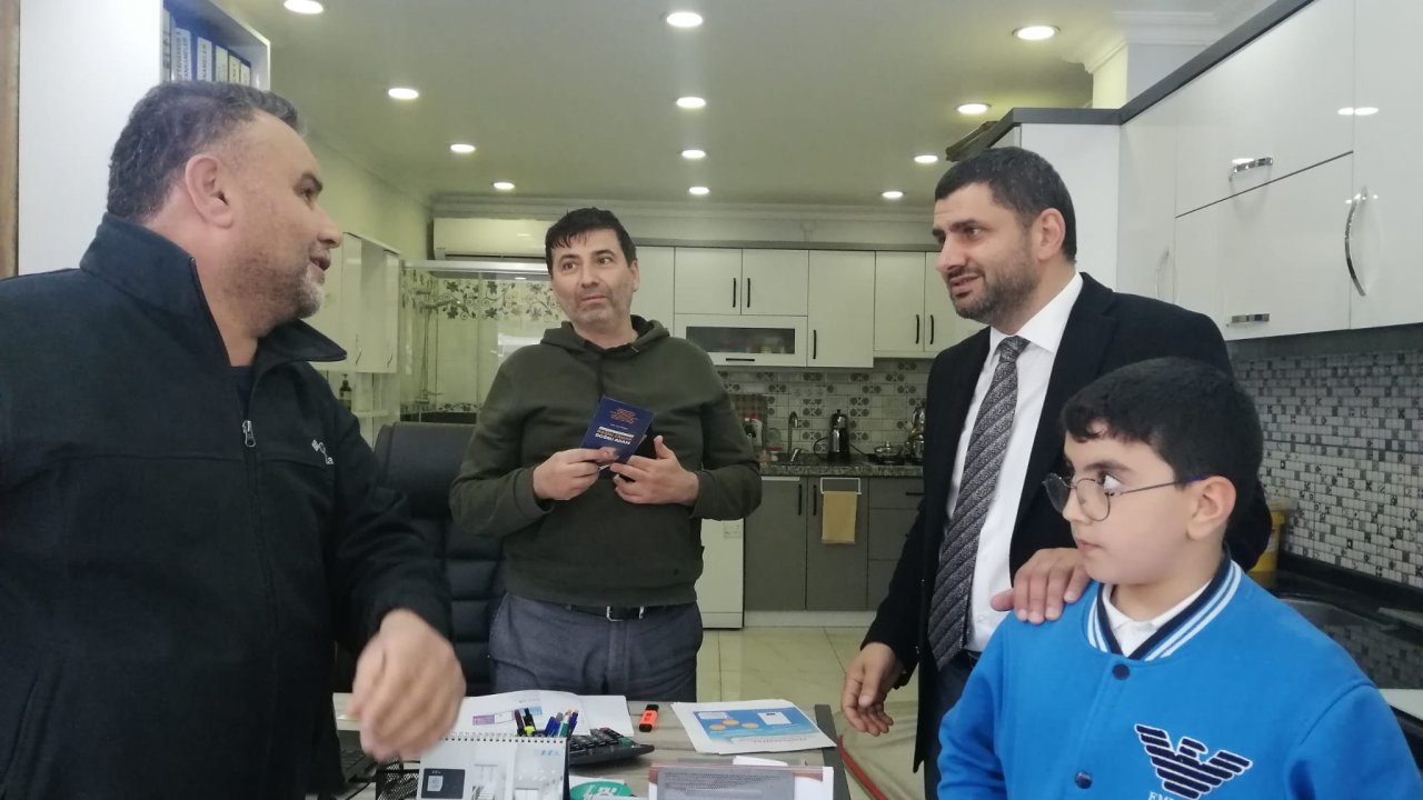 Ak Parti Milletvekili Adayı Çelik, Beykoz Esnafını Ziyaret Etti