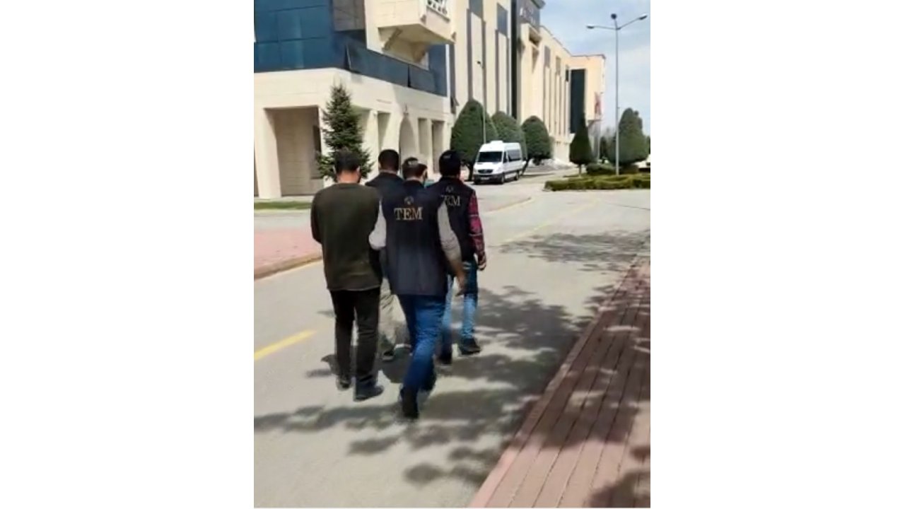 Fetö Üyeliğinden Kesinleşmiş Hapis Cezasıyla Aranan 2 Kardeş Yakalandı