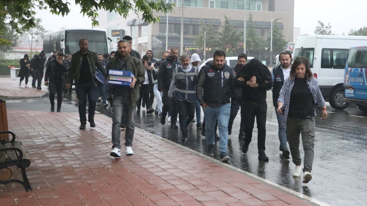 'icra Takibi' Yalanıyla 4 İlde 200 Kişiyi Dolandıran Şebekeye Operasyonda 15 Tutuklama