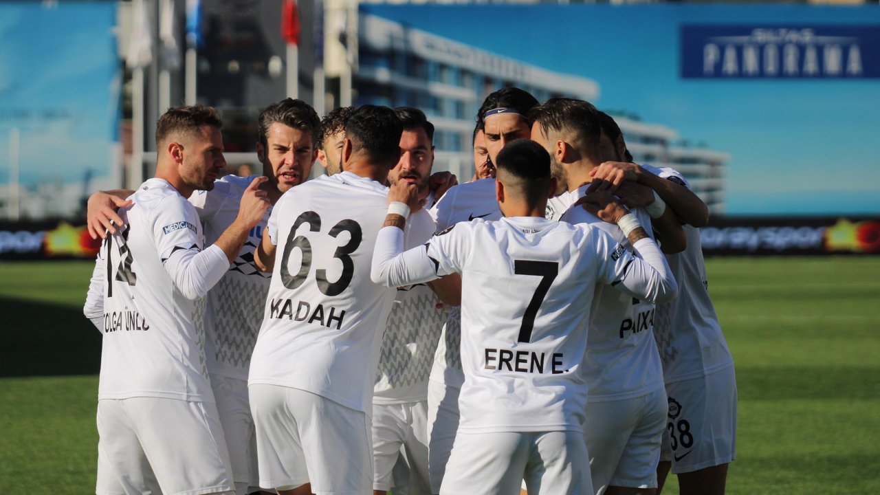 Altay Evinde Denizlispor'a Karşı