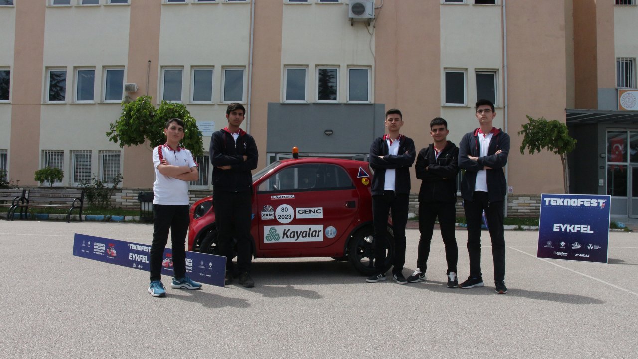 Liselilerin Kalorifer Dairesinde Yaptıkları Araç, Türkiye 1’incisi Oldu
