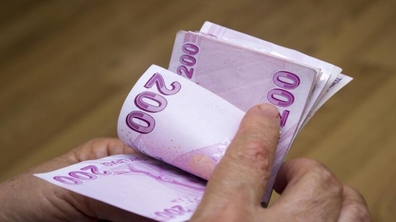 Öğrencilere 1611 TL'lik Destek Ödemesi Başvuru Yapanlara Veriliyor!