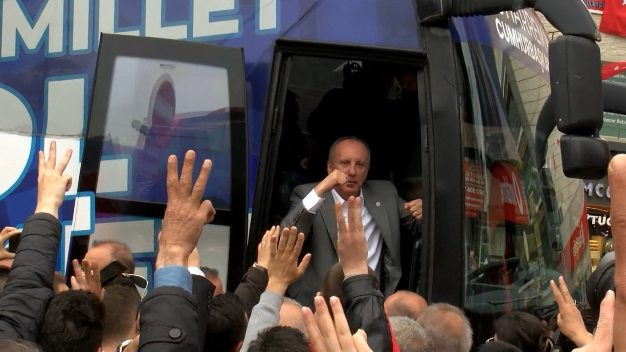 Muharrem İnce: Fetö'cülerin Yaptığı Bu Sahte Dekontları Paylaşan Zavallılar Var