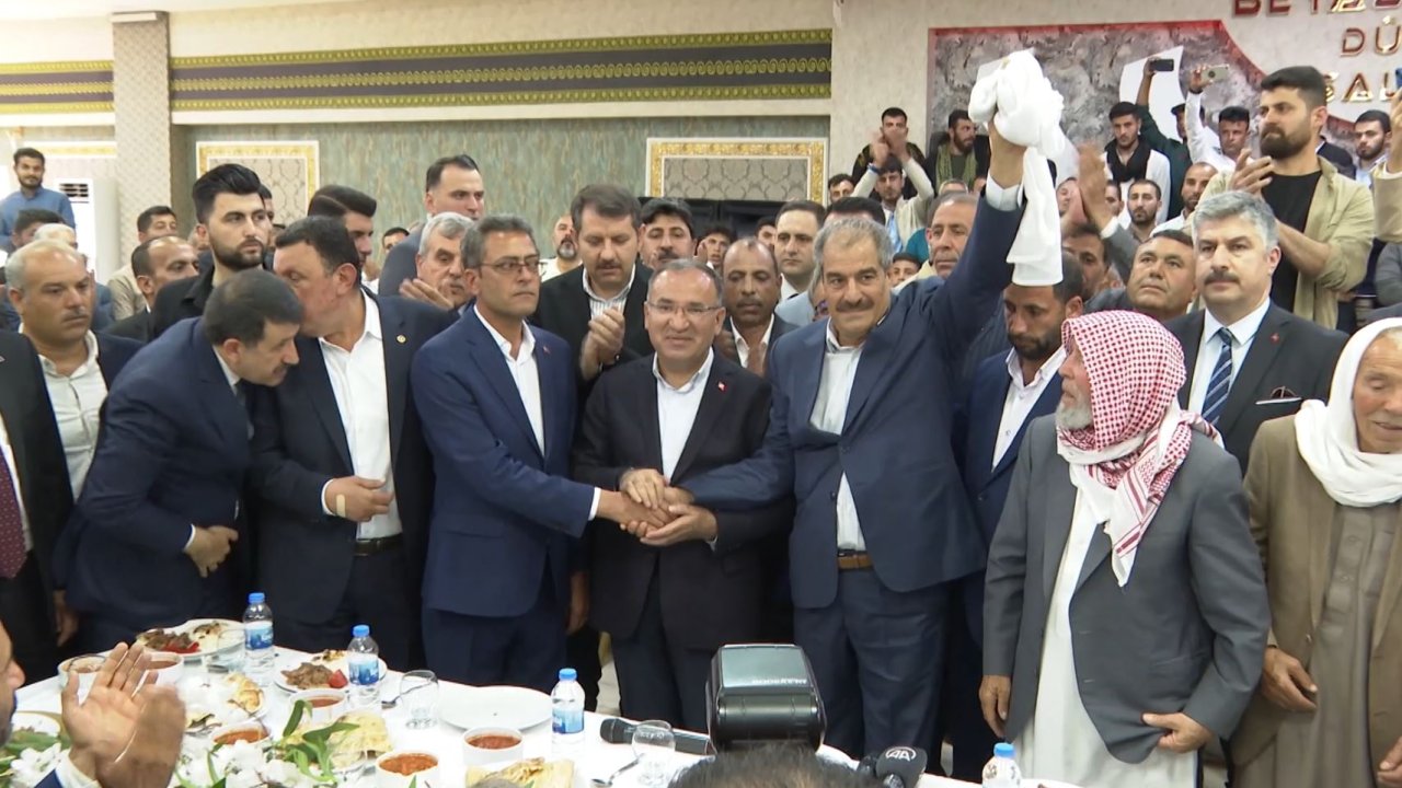 Bakan Bozdağ 'kan Davalı' İki Aileyi Barıştırdı