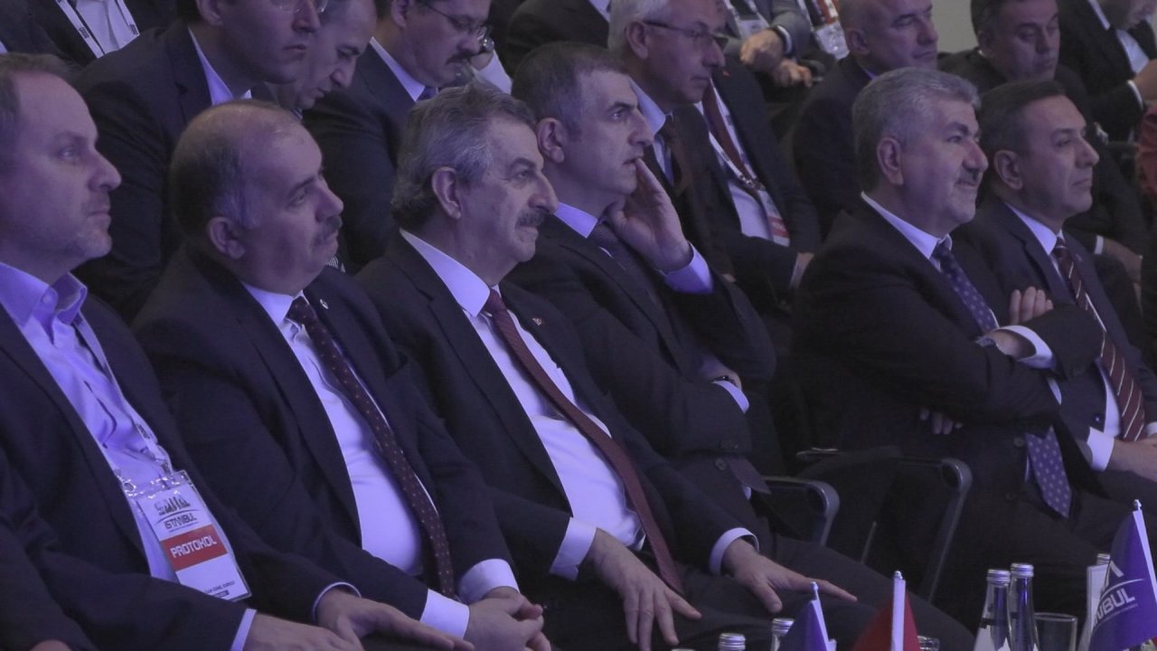 Haluk Bayraktar: Ülkemizden Alaylar İle Karşılaşırken, Dünyada İse Bunun Tam Tersi Bir Durum Yaşandı