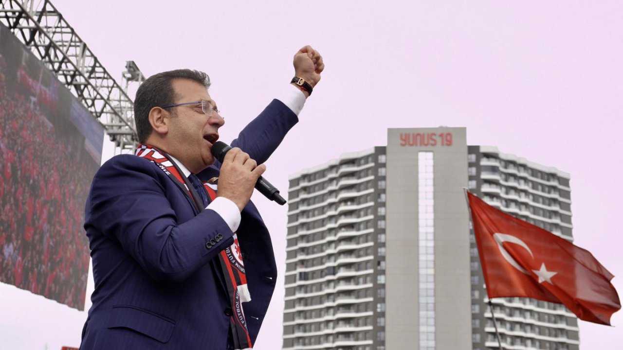 İmamoğlu: Gençler, Bu Ülkeyi Terk Etme Hayalleri Kuruyor