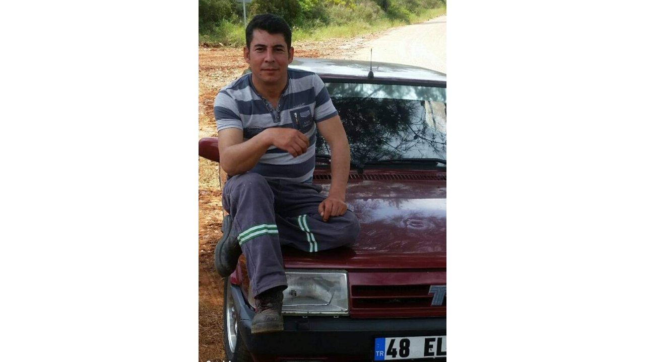 Kamyonete Arkadan Çarpan Otomobilin Sürücüsü Öldü