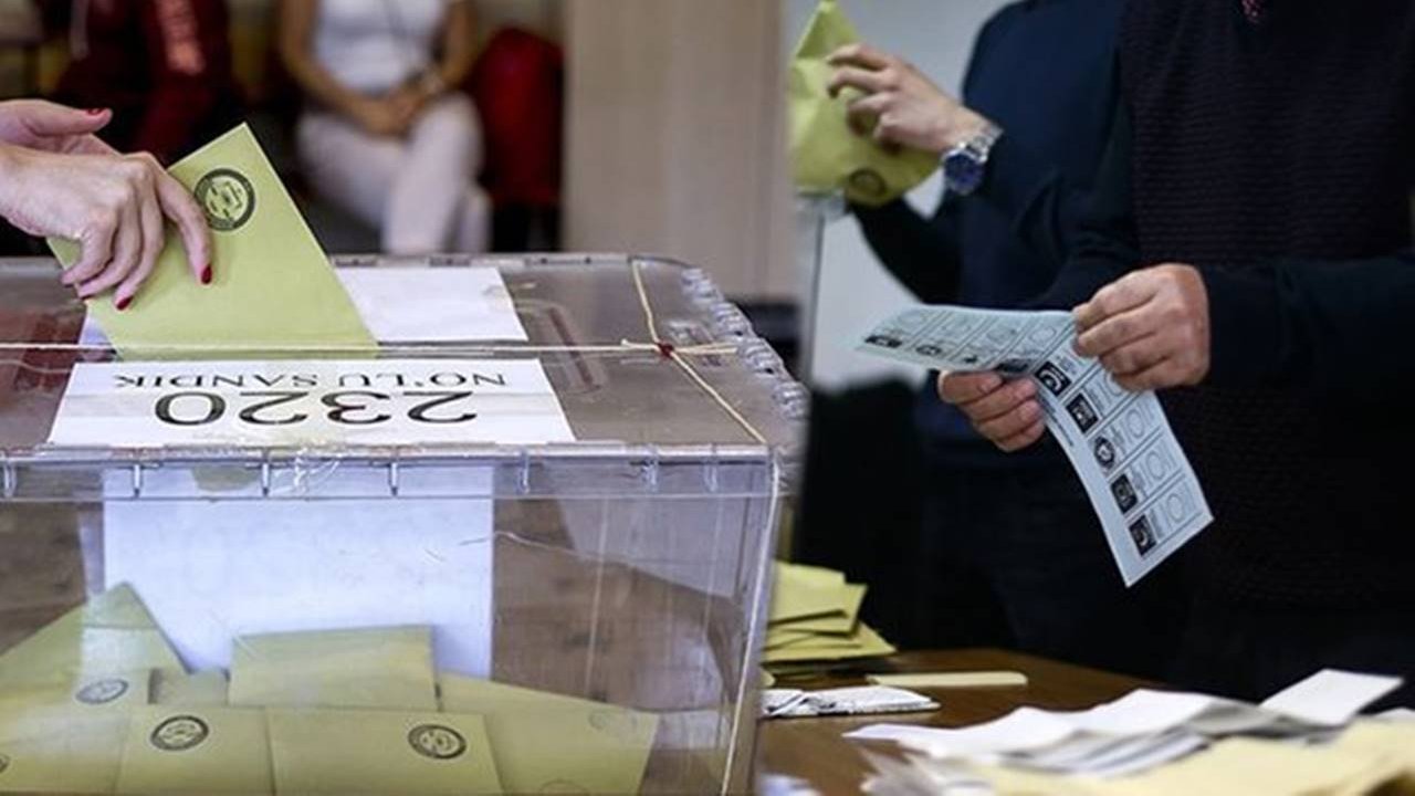 İzmir'de hangi parti kaç milletvekili çıkardı?