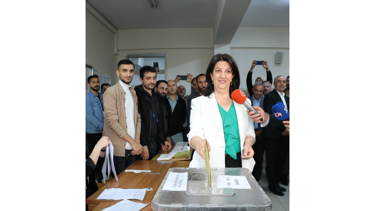 Van'da Yeşil Sol Parti 6, AK Parti 2 milletvekili çıkardı