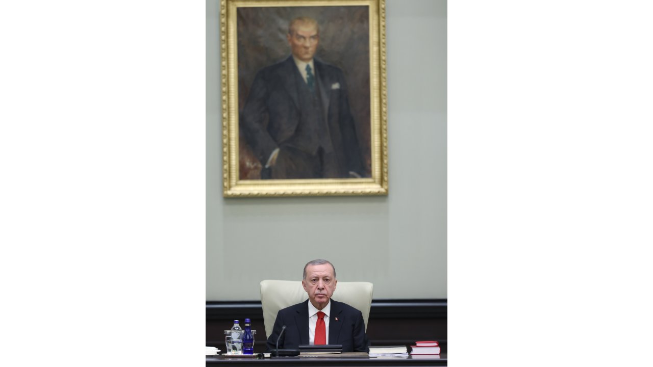 Yeni kabine ilk kez toplandı