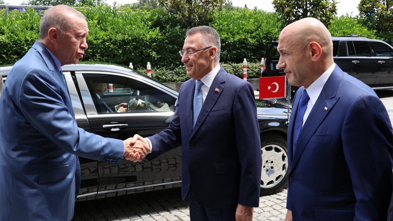 Cumhurbaşkanı Erdoğan: İhracatımızı yılsonunda 265 milyar dolara ulaştırmak istiyoruz -1