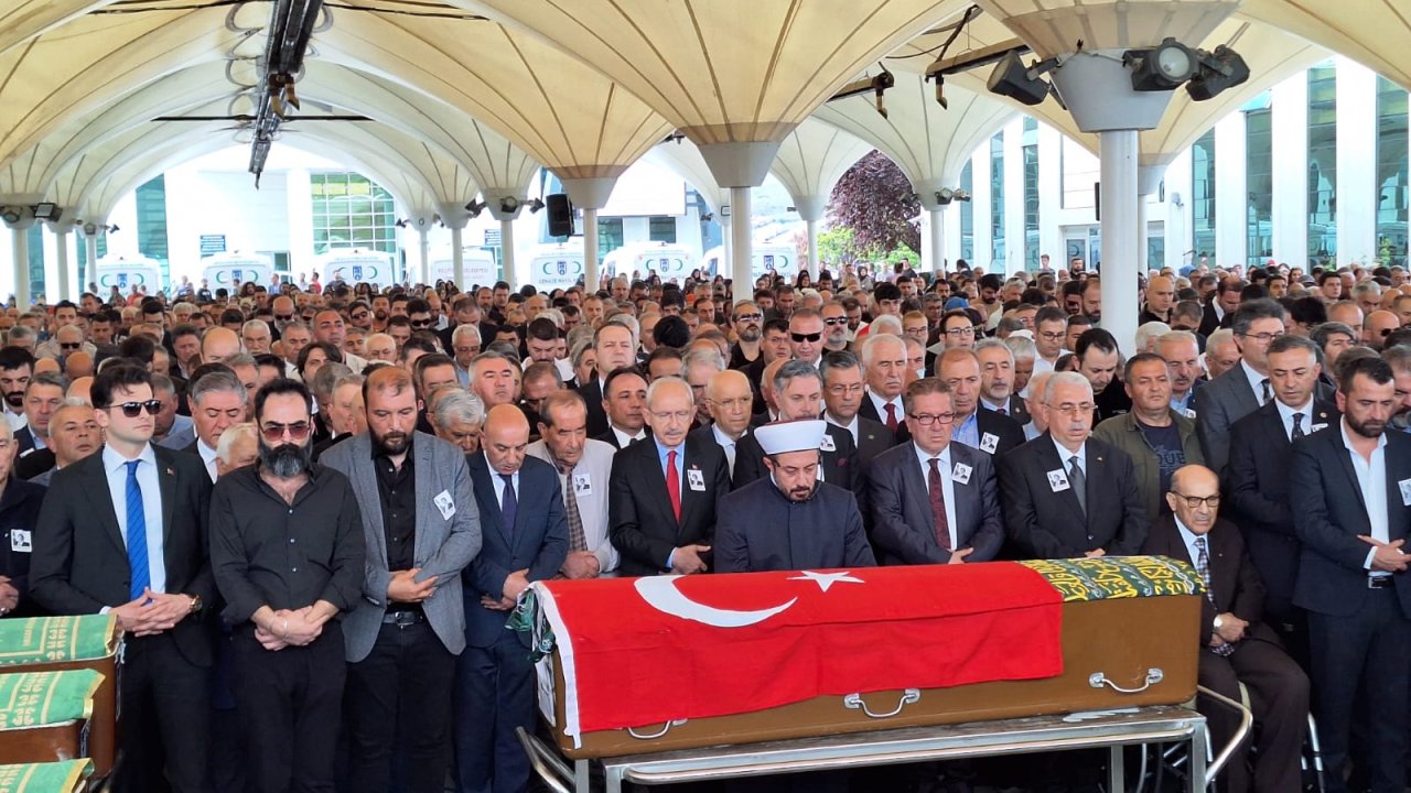 Kılıçdaroğlu'nun başdanışmanı Nuhut, son yolculuğuna uğurlandı