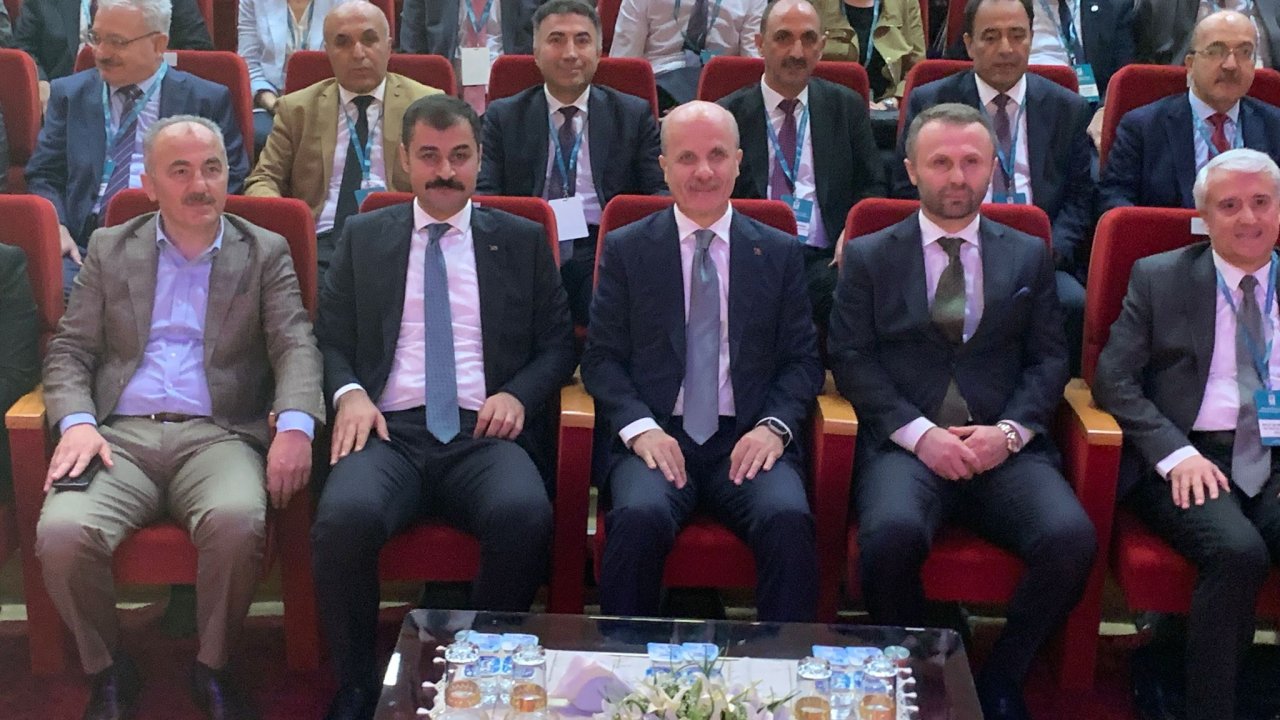 YÖK Başkanı Özvar: Üniversitelerin, adaylarının peşinden koşması fevkalade bir hedef