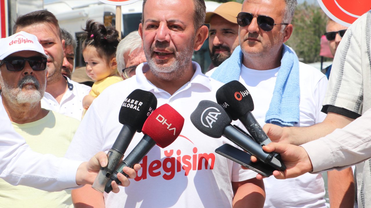 Tanju Özcan, CHP'den ihraç edildi