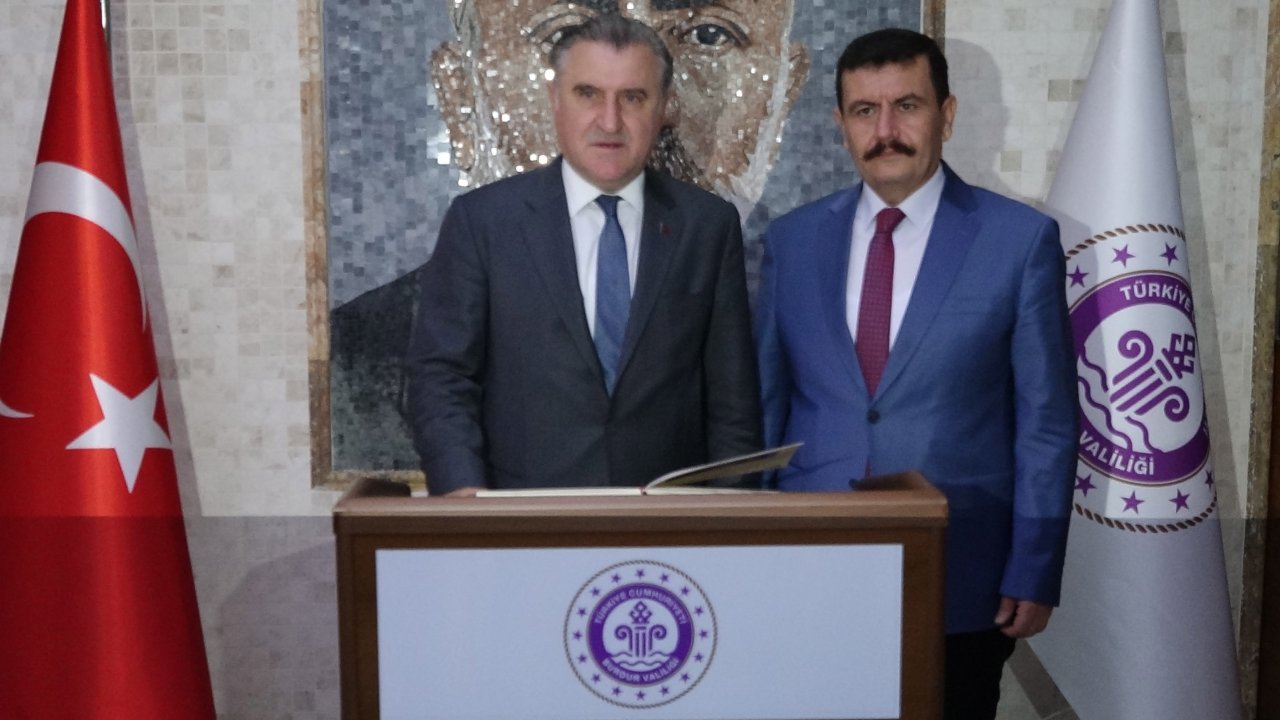 Bakan Bak: Dünyanın belki de en büyük sivil toplum kuruluşuyuz