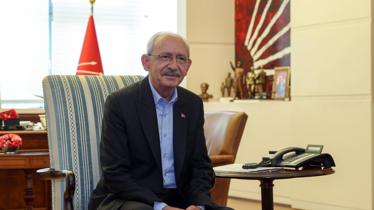 Kılıçdaroğlu, esnaf odalarının temsilcileri ile bir araya geldi