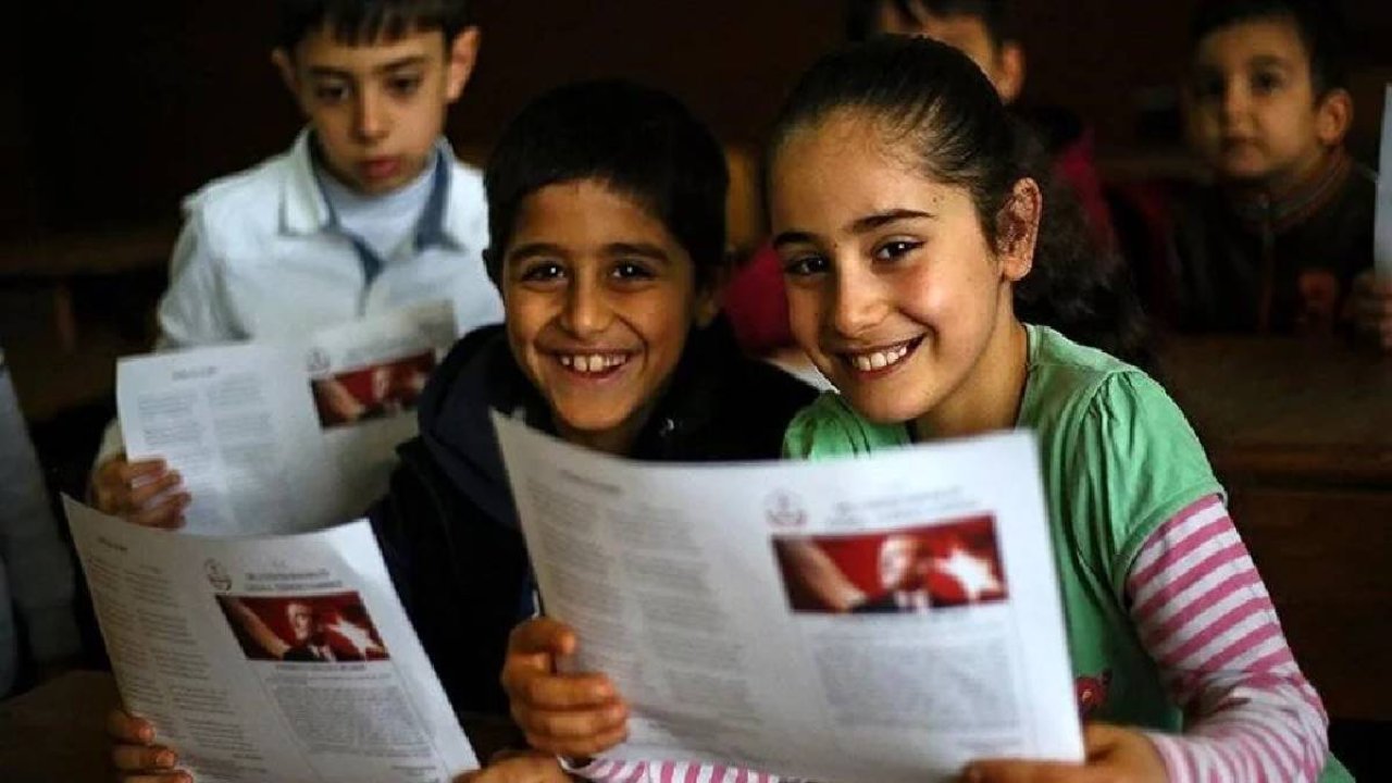 Öğrenciler 15 Tatile Ne Zaman Girecek? Sömestr Tatili ve Okulların Kapanacağı Tarih!