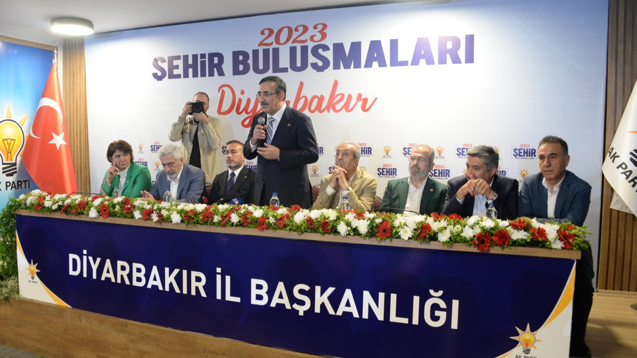 Cumhurbaşkanı Yardımcısı Yılmaz: Hiçbir terör örgütünün gücü annelere yetmez (2)