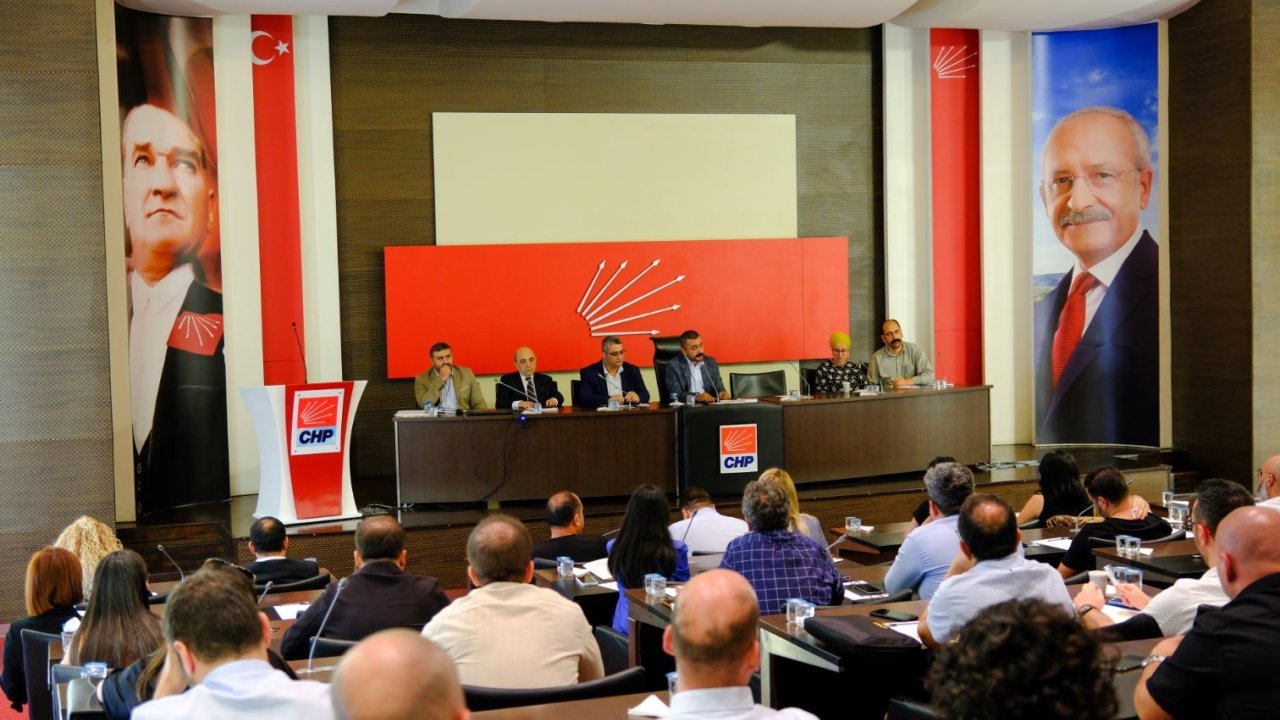 CHP'de 'Yerel Yönetimler Medya Çalıştayı' düzenlendi