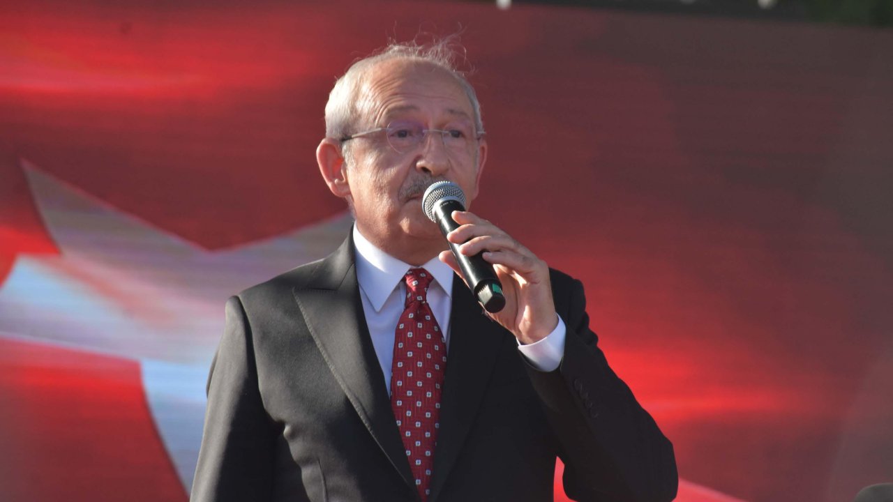 Kılıçdaroğlu: 1940'lı yıllarda dünyaya uçak ihraç eden 5 ülkeden 1'i Türkiye'dir, kaçımızın bunlardan haberi var