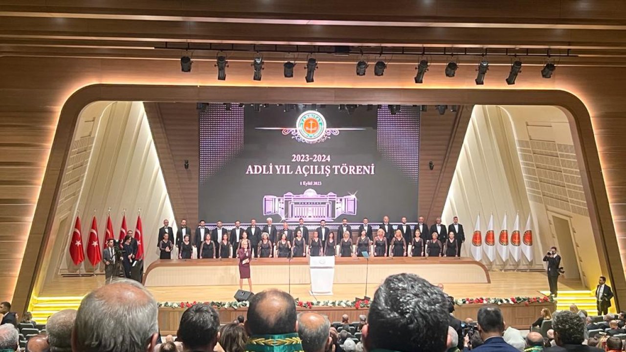 Cumhurbaşkanı Erdoğan: Yeni anayasa girişimlerimizi tekrar başlatacağız (2)