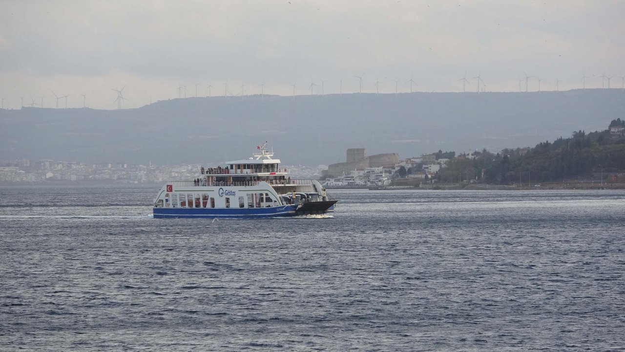 4 Kasım Gökçeada, Bozcaada feribot seferleri iptal mi edildi?