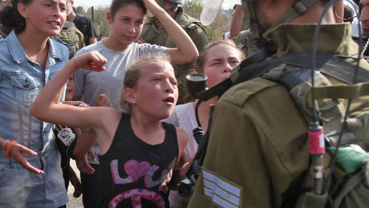 "Filistinli cesur kız" İsrail güçleri tarafından gözaltına alındı