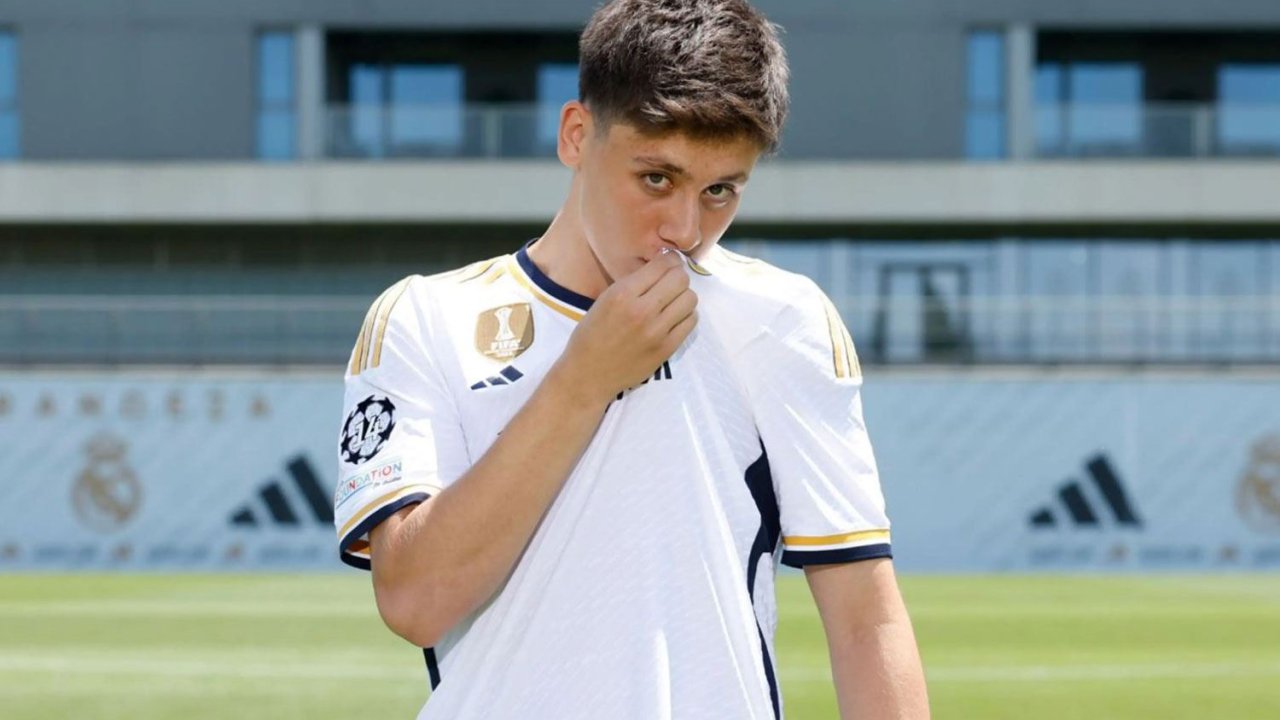 Real Madrid'in yıldızı Arda Güler'e övgüler yağdı