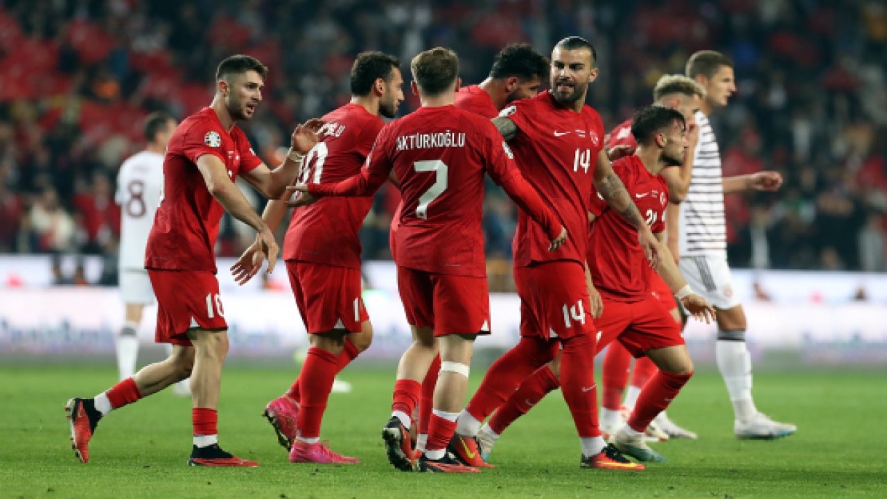 Galler-Türkiye maçında muhtemel ilk 11'imiz!