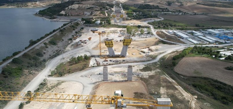Kanal İstanbul’dan İlk Görüntüler Geldi! İlk Köprünün Ayakları Yükselmeye Başladı!