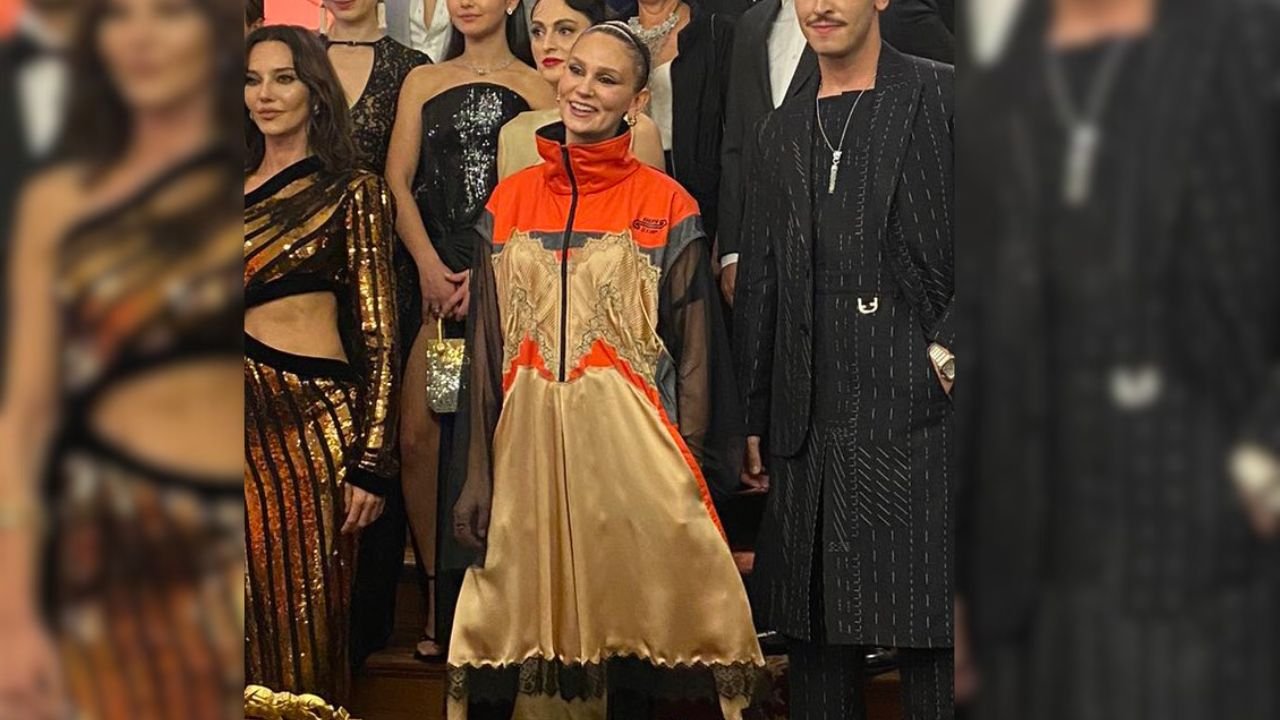 Farah Zeynep Abdullah, Bihter galasındaki tarzıyla gündeme oturdu!