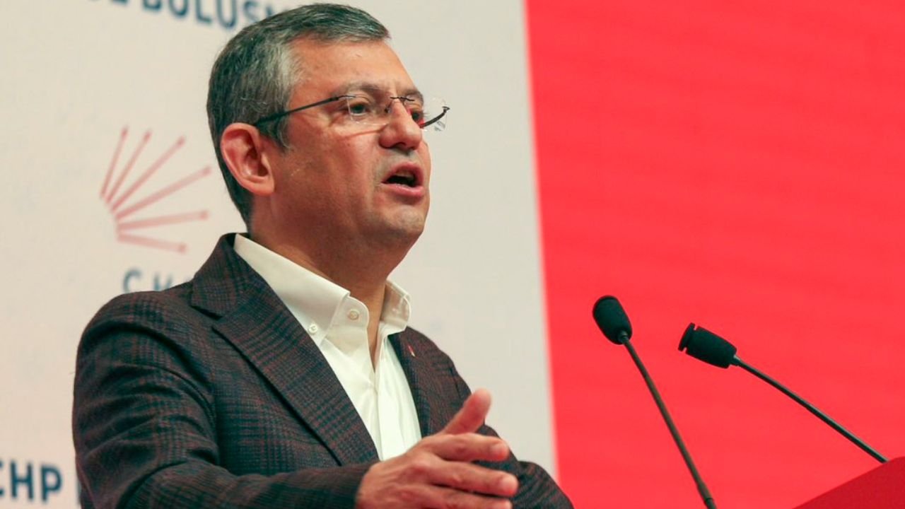 Özgür Özel: İYİ Parti’nin alacağı kararı bekliyoruz