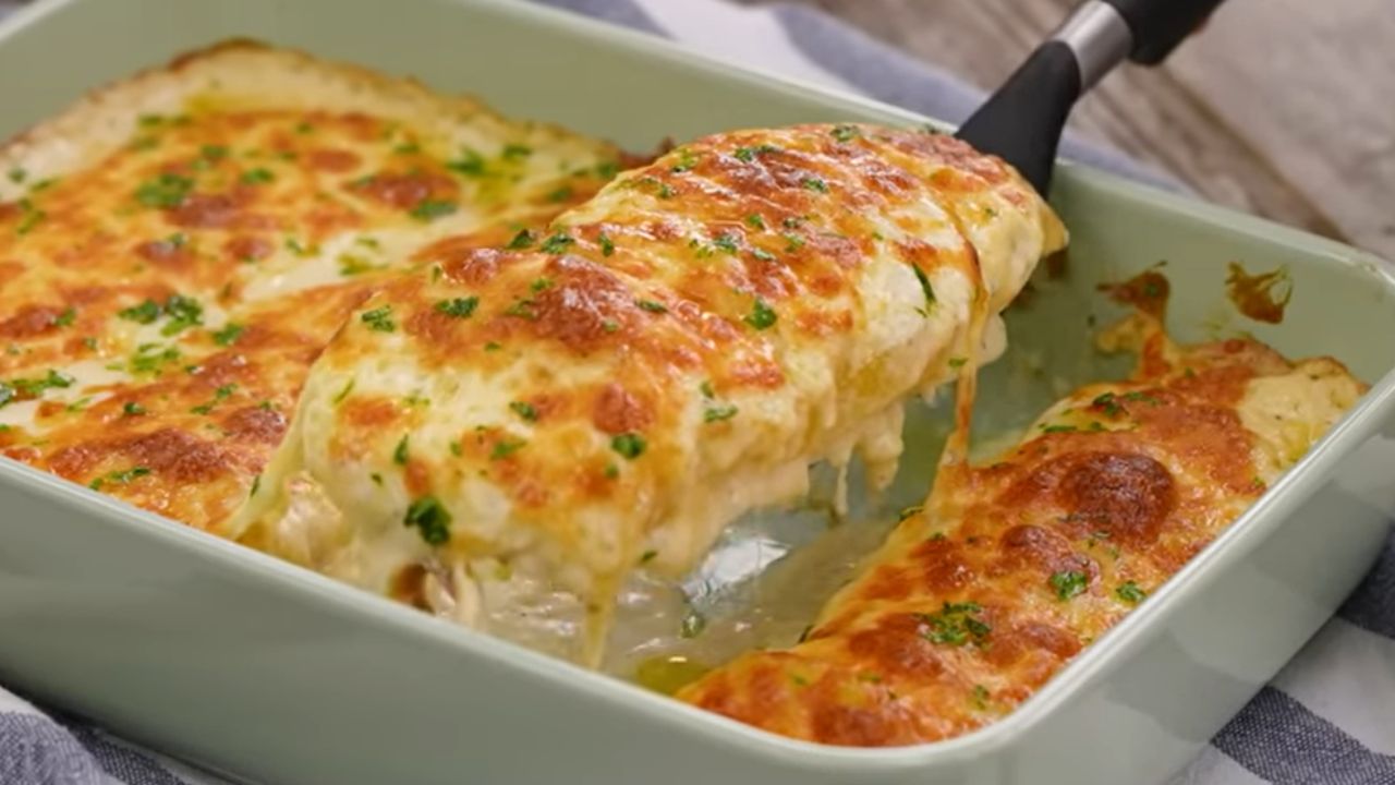 Yılbaşı sofralarını süsleyecek kolay ve leziz patates graten tarifi