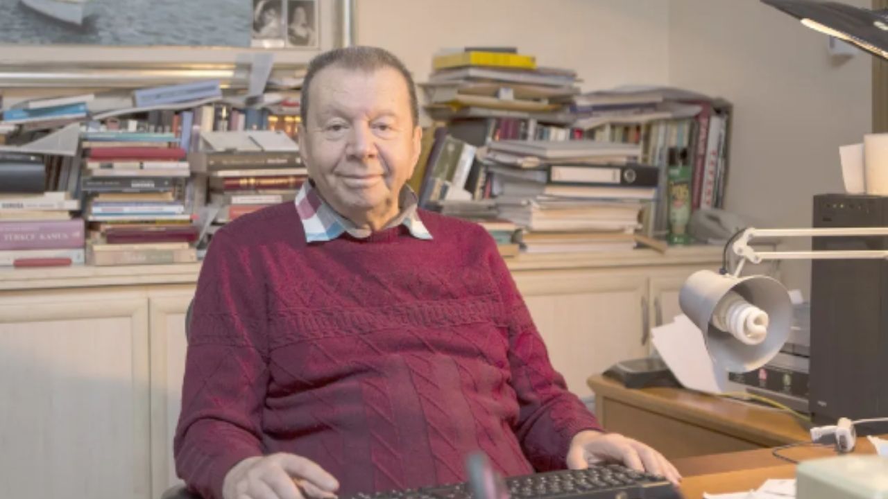 Eski Devlet Bakanı Yılmaz Karakoyunlu, vefat etti