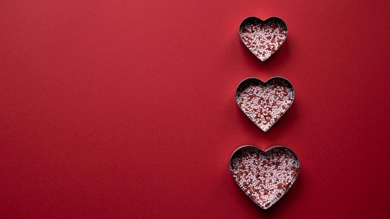 En güzel 14 Şubat Sevgiler Günü mesajları! Duygusal, anlamlı, farklı 14 Şubat Sevgililer Günü sözleri