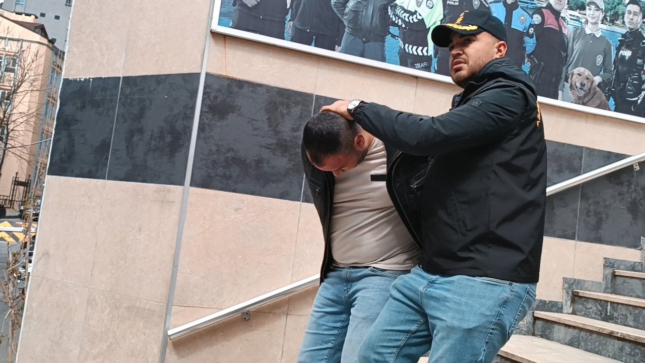 Telefon Dolandırıcıları Suçüstü Yakalandı