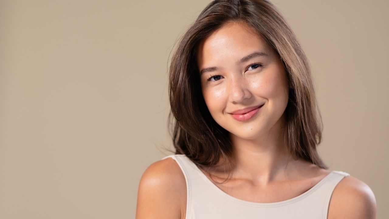 Artık üzülmeyeceksiniz! Güneş lekelerinden kurtulmanın 3 doğal yöntemi