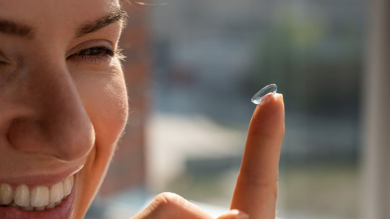 Lens kullananlar dikkat! İşte lens kullanırken dikkat edilmesi gerekenler