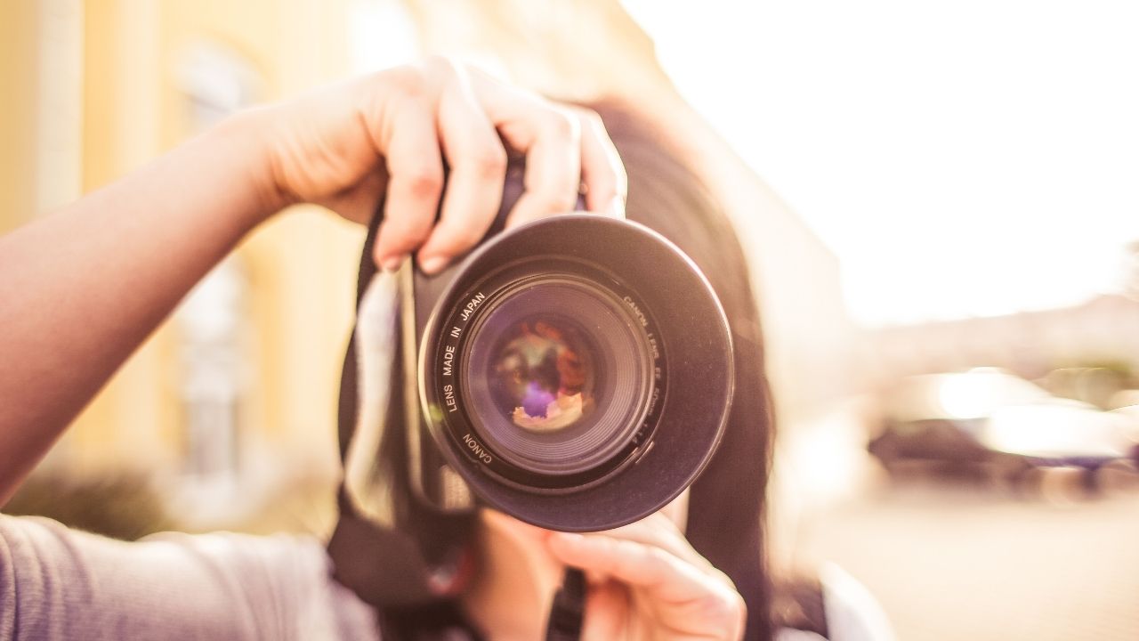 Rüyada fotoğraf çekilmek ne anlama gelir? Rüyada fotoğraf çekilmek neye işaret eder?