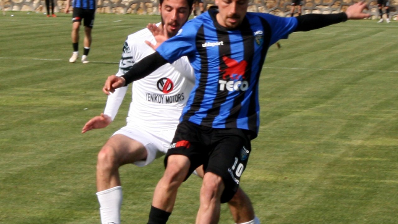 Karacabey Belediyespor - Kırklarelispor: 2-0