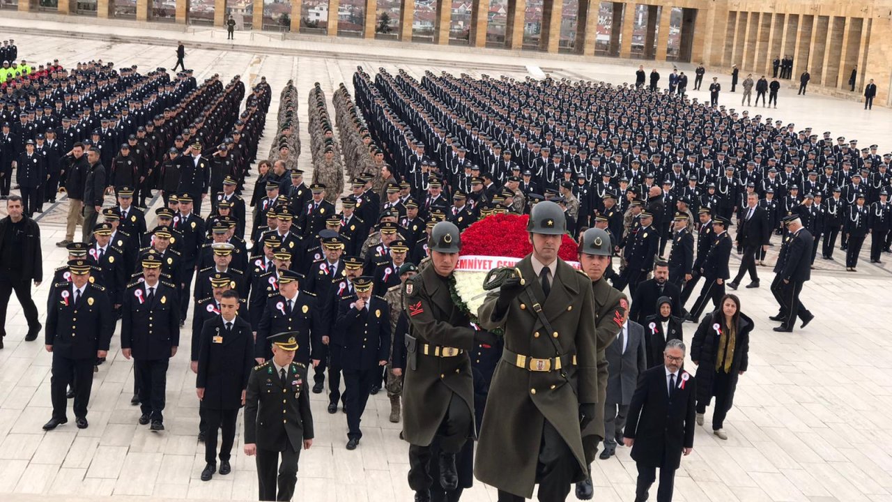 Emniyet Teşkilatından Anıtkabir'e Ziyaret
