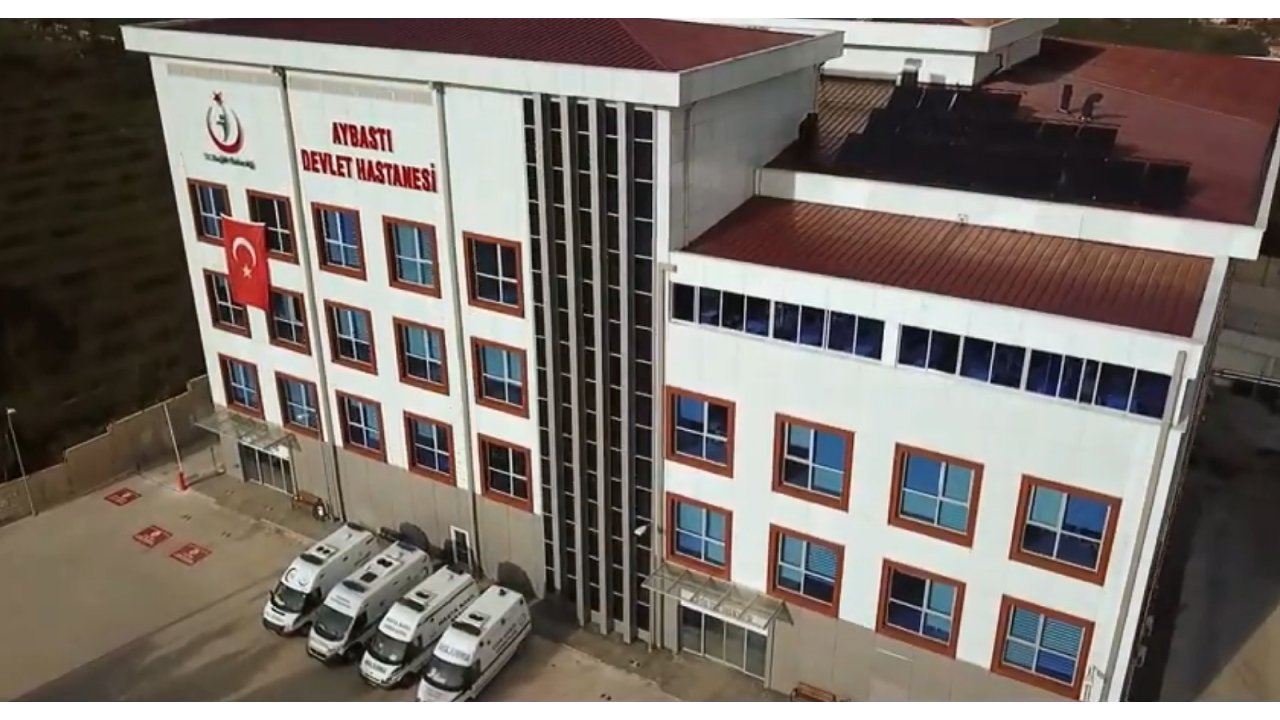 Müdür Yardımcısının Hastanede Kaldığı, Pijama Ve Terliklerle Gezdiği İddiasına Soruşturma