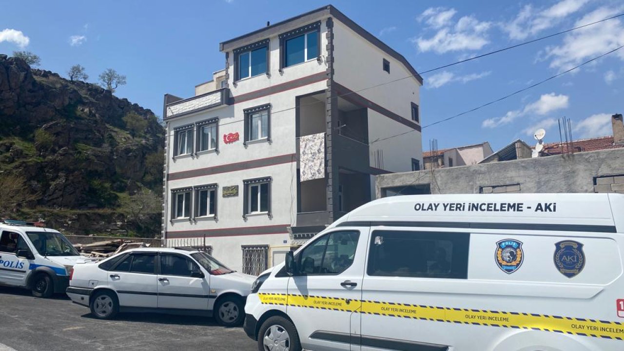 İki Çocuk Annesi Evinde Ölü Bulundu