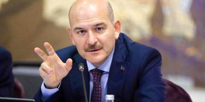Süleyman Soylu 3 gazeteciyi gösterdi: Neye hizmet ettiğinin farkında değiller